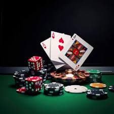 Antarmuka permainan Gaple Online di alexixtoto dengan kartu domino digital